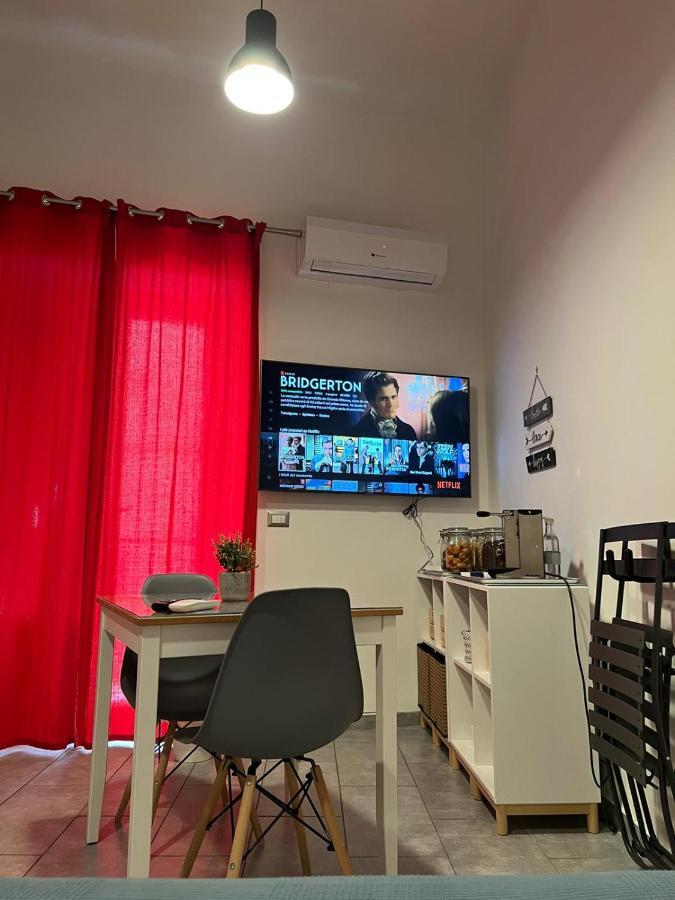 Апартаменты Punto Feliz Holiday House Неаполь Экстерьер фото